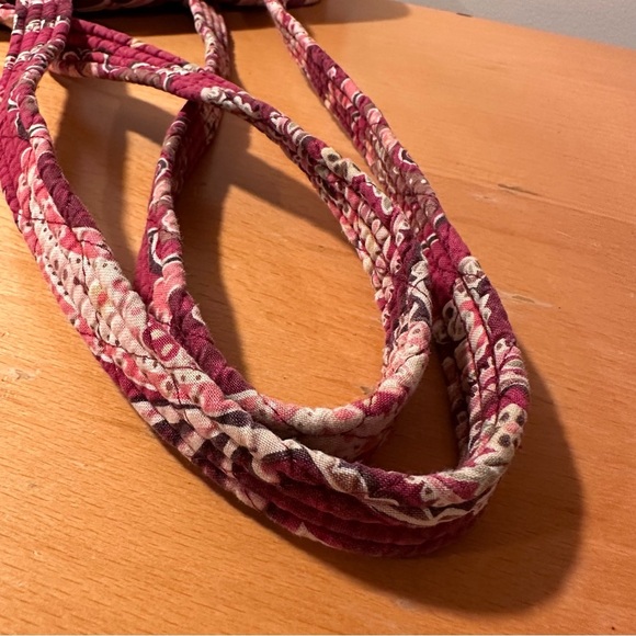 Vera Bradley Set of 3 in Maroon Pink Burgundy Patterns EUC Mini Bags & Zip Pouch - Picture 7 of 16